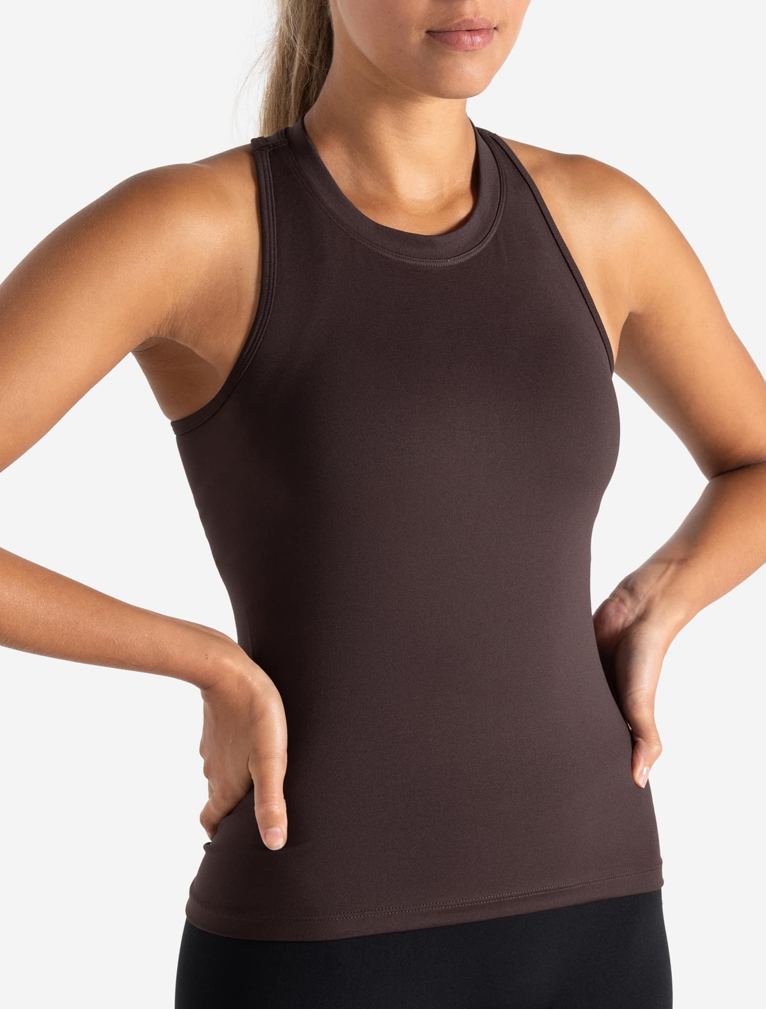 Sculpt Seamless Vest - Espresso Pursue Fitness 1