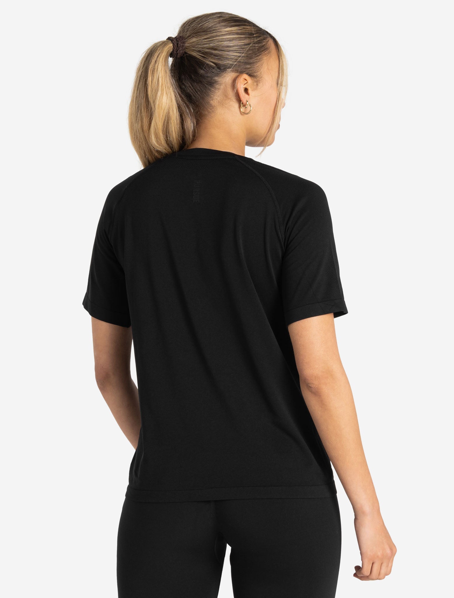 Seamless T-Shirt / Black Pursue Fitness 2