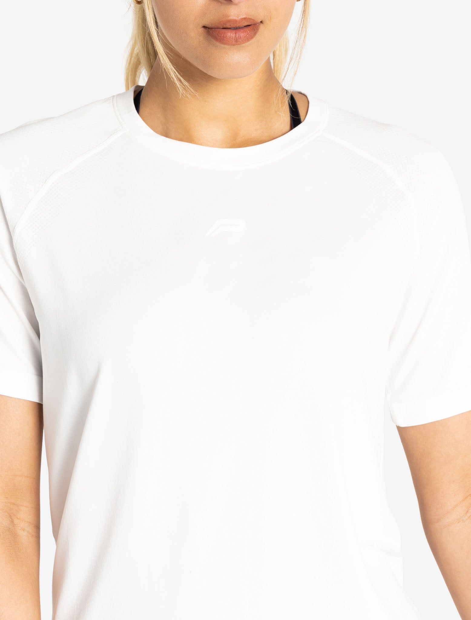 Seamless T-Shirt / White Pursue Fitness 5