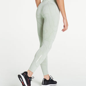 Sustainable Seamless Leggings / Sage Green Pursue Fitness 2