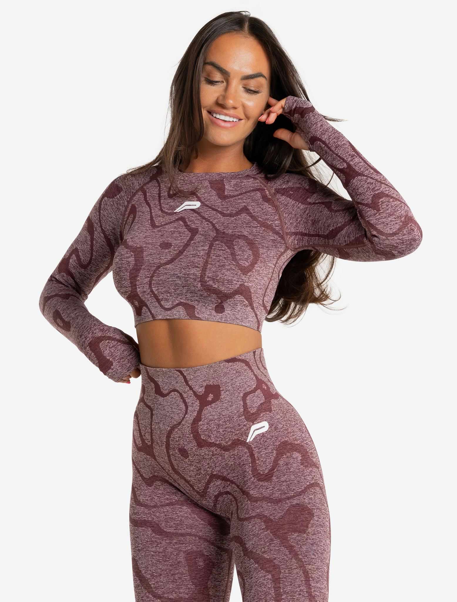 Sustainable Seamless Long Sleeve Crop Top / Burgundy Pursue Fitness 7