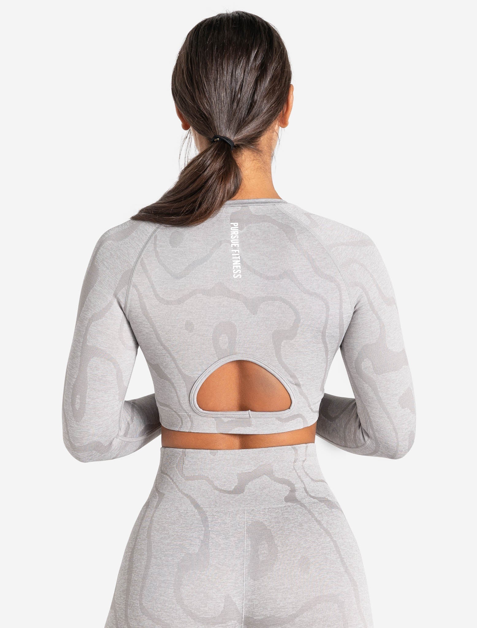 Sustainable Seamless Long Sleeve Crop Top, Cloud Grey