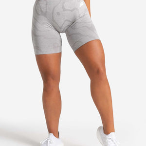 Sustainable Seamless Shorts / Cloud Grey Pursue Fitness 1