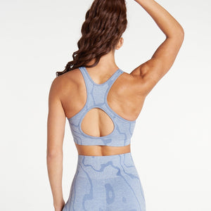 Sustainable Seamless Sports Bra / Blue Pursue Fitness 2