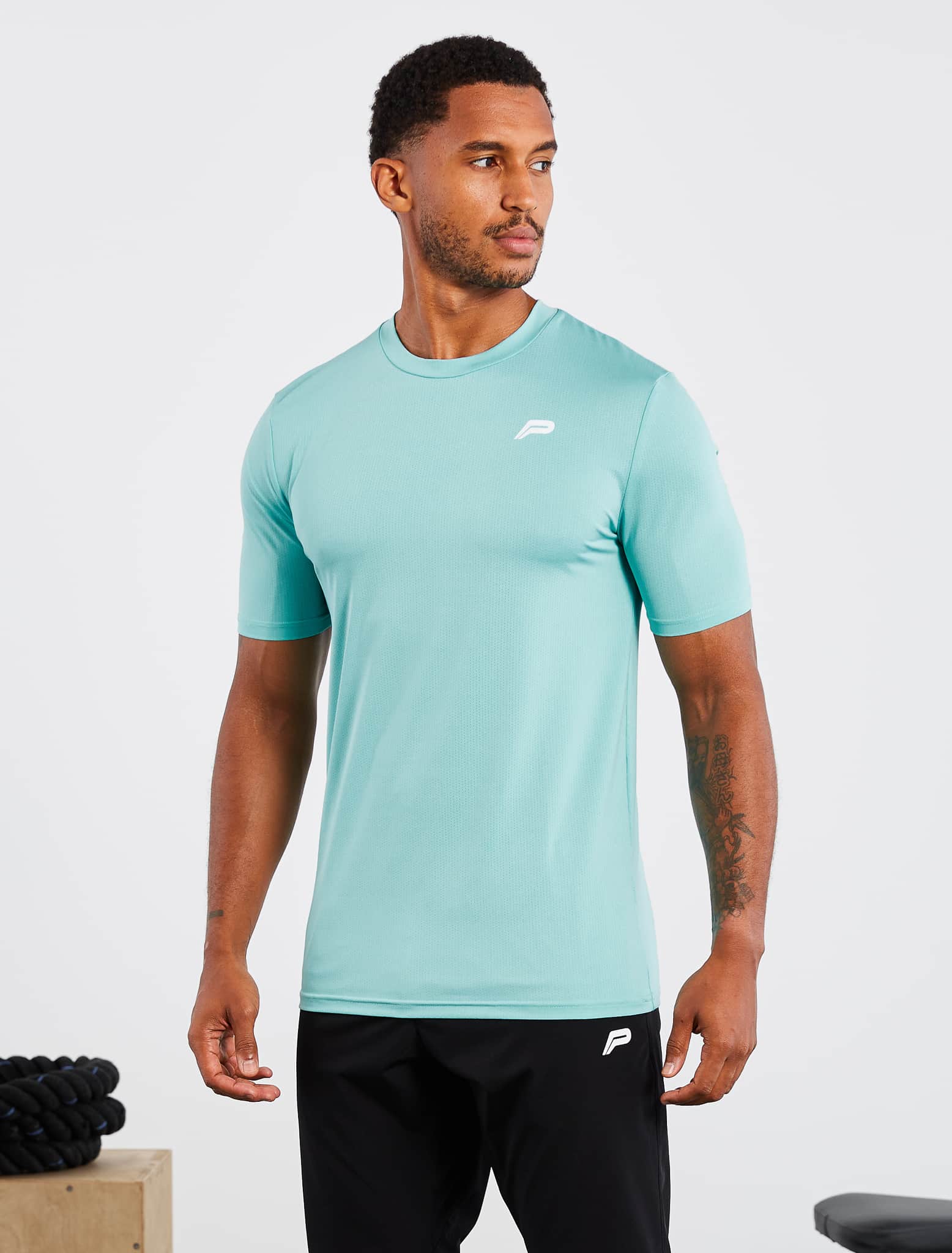 Training T-Shirt / Aqua Pursue Fitness 1