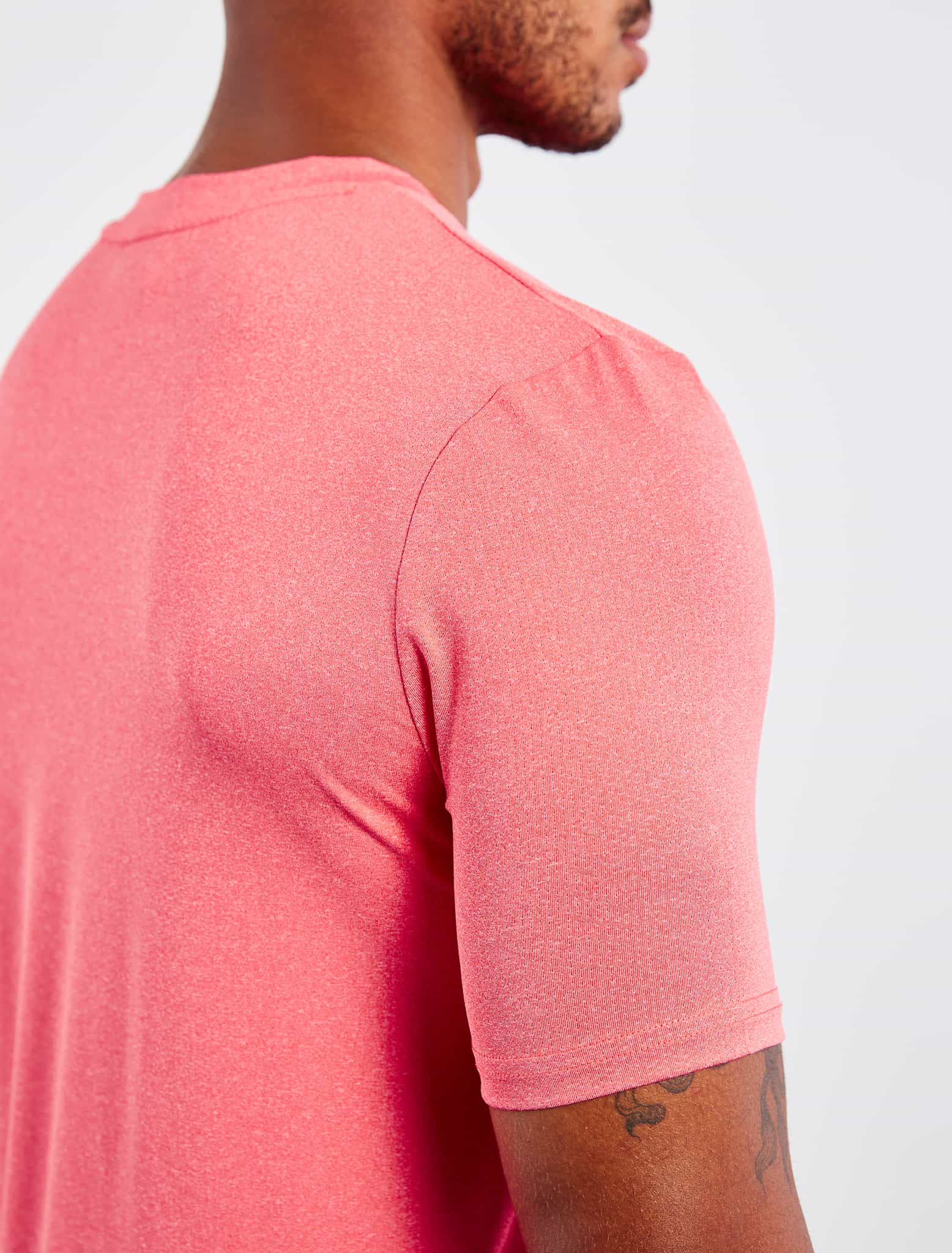 Training T-Shirt / Coral Pursue Fitness 3