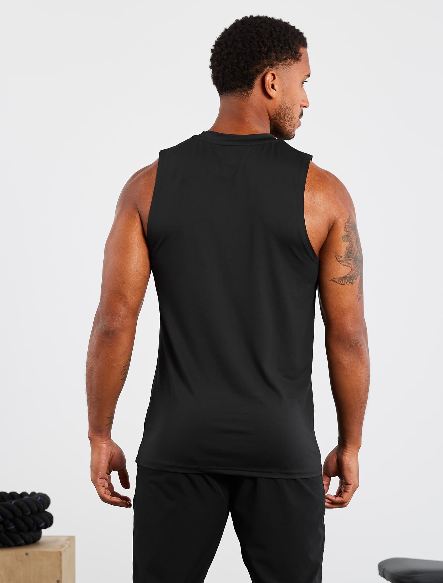 Training Tank / Black Pursue Fitness 2