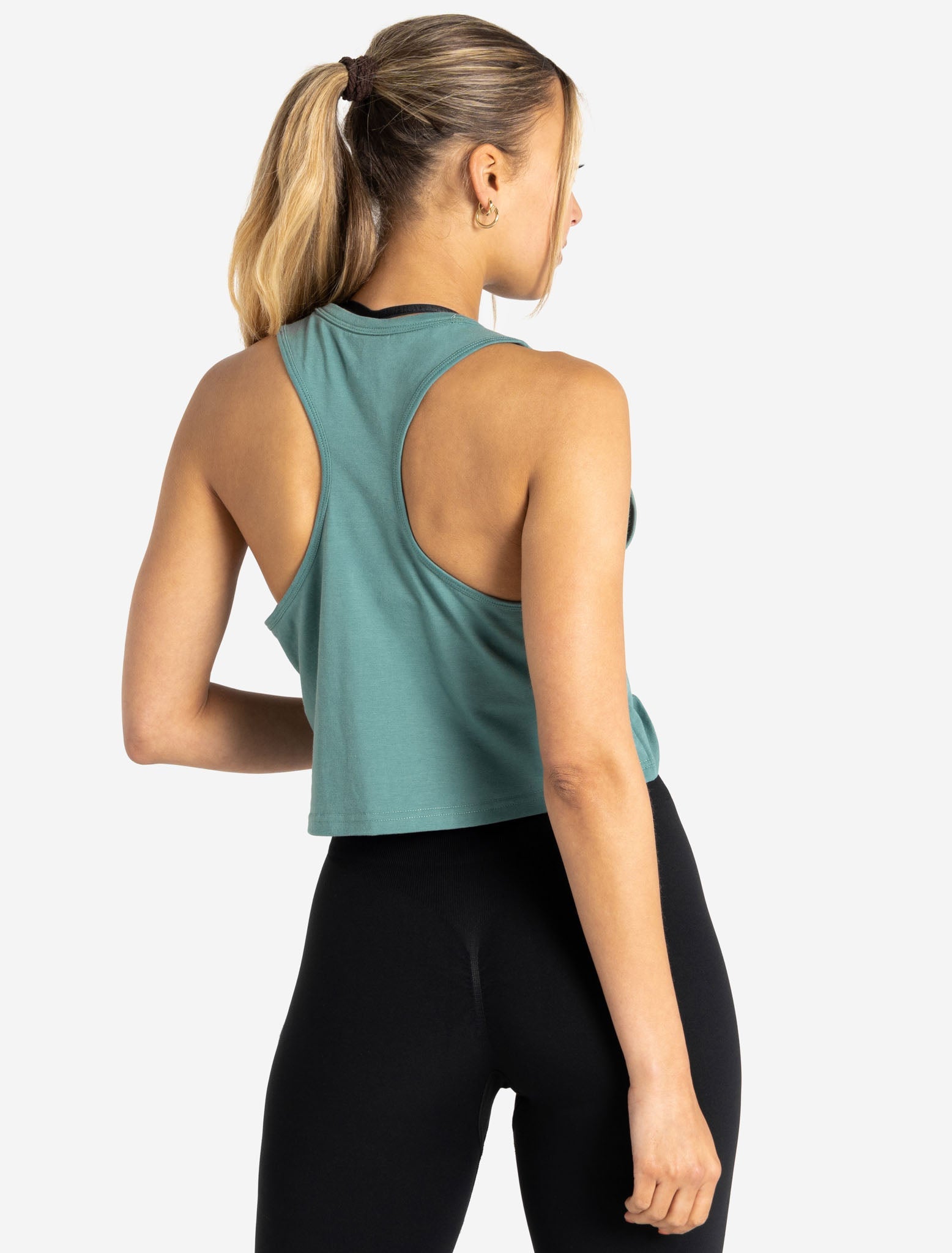 Wave Crop Tank / Teal Pursue Fitness 2