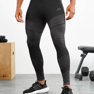 Xeno Seamless Leggings / Black Pursue Fitness 2