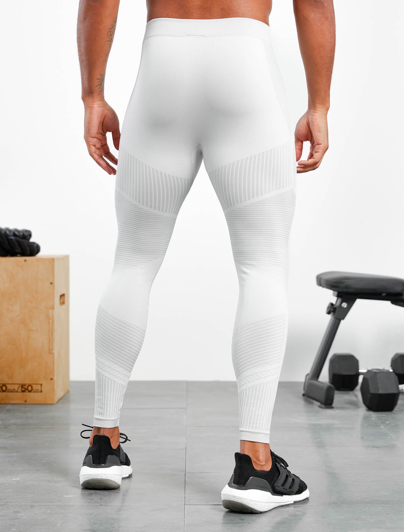 Xeno Seamless Leggings / White.Grey Pursue Fitness 3
